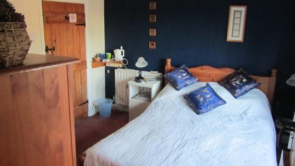 Wickham House Bed & Breakfast Cornisholme Bilik gambar